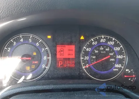 2008 Infiniti G37 Journey z USA, uszkodzony, nr VIN JNKCV64E38M118652